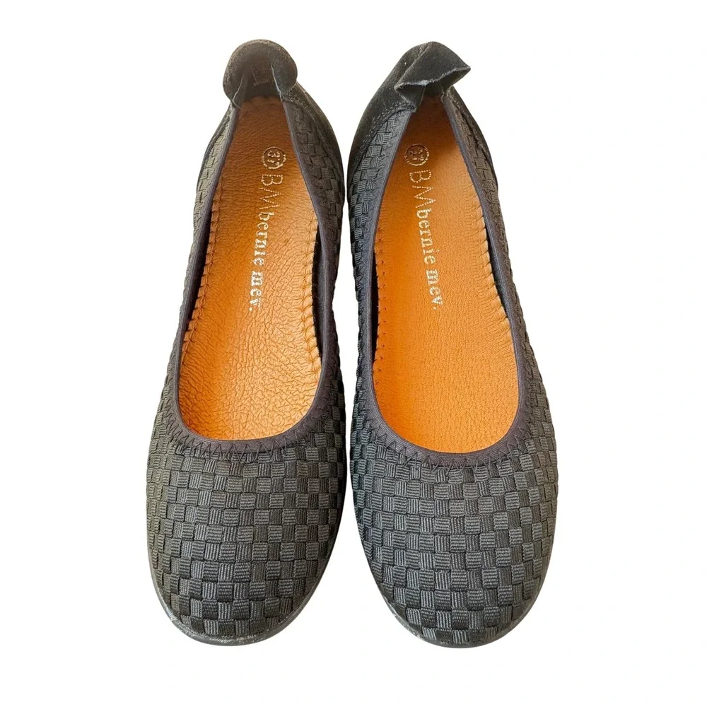 Bernie‎ Mev Catwalk Black Woven Ballet Flats Women Size 37 Slip On Comfort Shoes